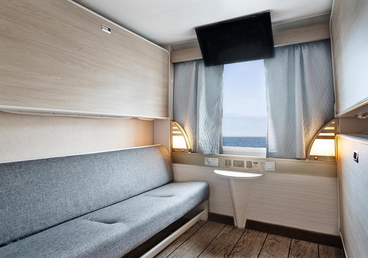 Готель Viking Line Ferry Viking Cinderella - 2-Night Cruise Stockholm-Helsinki-Стокгольм Номер фото