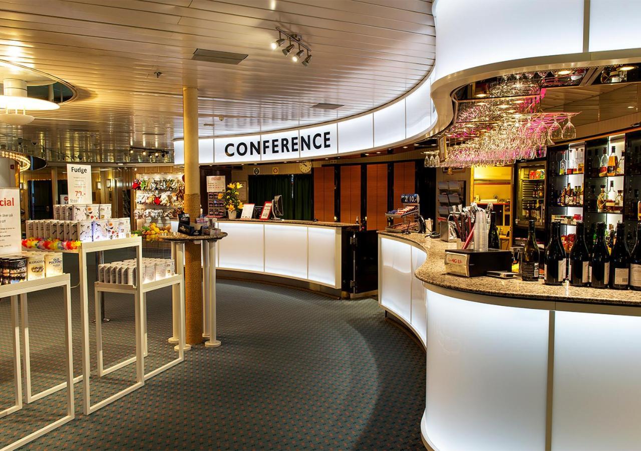 Готель Viking Line Ferry Viking Cinderella - 2-Night Cruise Stockholm-Helsinki-Стокгольм Екстер'єр фото