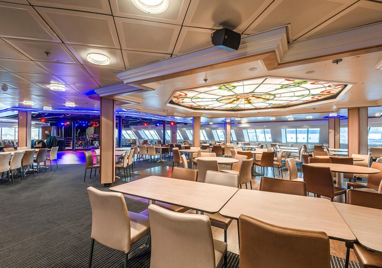Готель Viking Line Ferry Viking Cinderella - 2-Night Cruise Stockholm-Helsinki-Стокгольм Екстер'єр фото